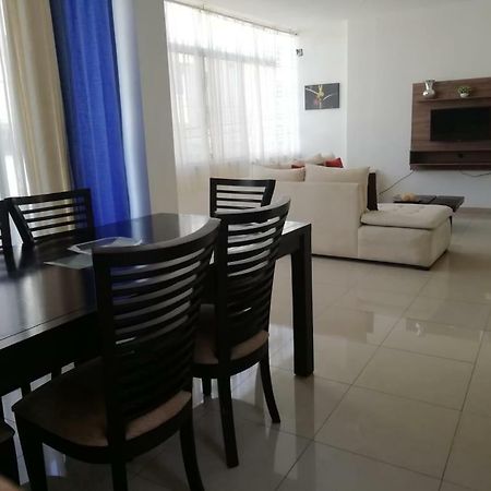 Departamento En El Centro De Mantaアパートメント エクステリア 写真